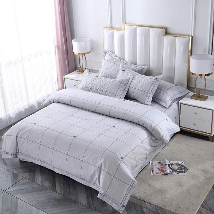 91家纺网 家纺一手货源 找家纺 OL新款13372全棉床盖夹棉四件套活性印染居家套件悄悄爱