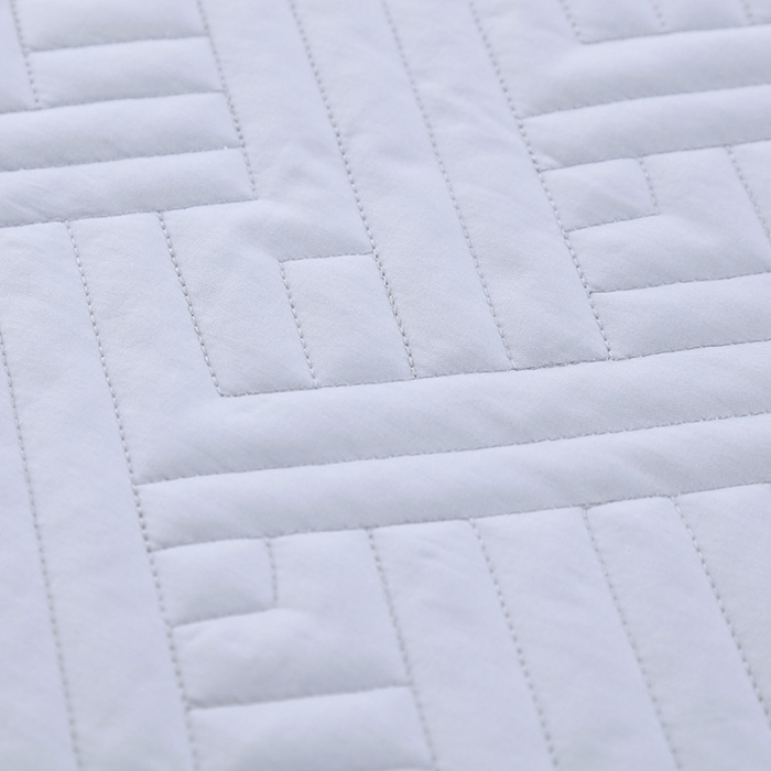 91家纺网 家纺一手货源 找家纺 OL新款13372全棉床盖夹棉四件套活性印染居家套件千山暮雪