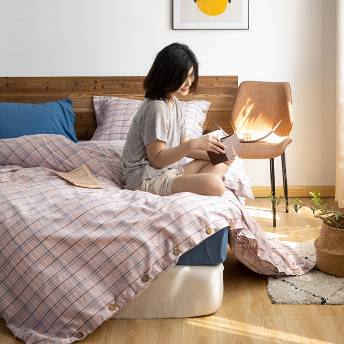 91家纺网 家纺一手货源 找家纺 北纬27度 2020新款英伦复古风全棉色织椰子扣四件套海曼