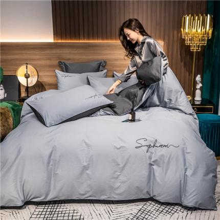 91家纺网 家纺一手货源 找家纺 拼社家纺 40s贡缎长绒棉字母款四件套银高级灰