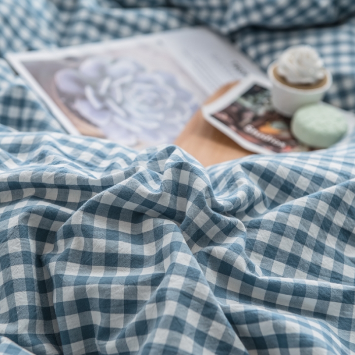 91家纺网 家纺一手货源 找家纺 佳梦达 2020新款全色织全棉水洗双拼单被套 浅蓝小格