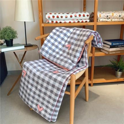 91家纺网 家纺一手货源 找家纺 眠屿 2020新款全棉印花夏被 心动