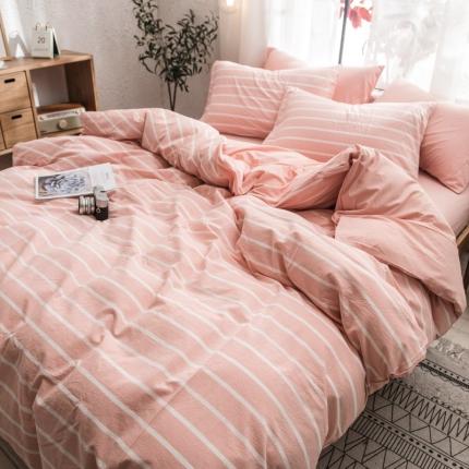 91家纺网 家纺一手货源 找家纺 佳梦达 2020新款色织全棉水洗双拼单被套 浅粉白条