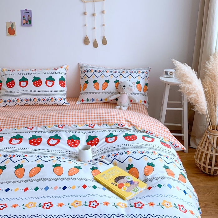 91家纺网 家纺一手货源 找家纺 星期八 2020新款全棉13070亲子四件套系列 草莓萝卜