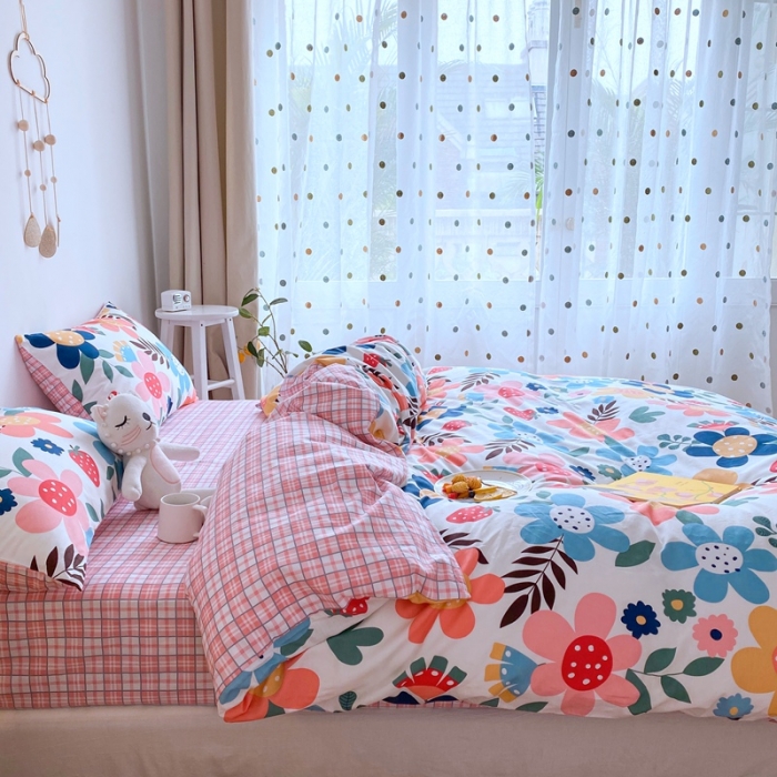 91家纺网 家纺一手货源 找家纺 星期八 2020新款全棉13070亲子四件套系列 花儿朵朵