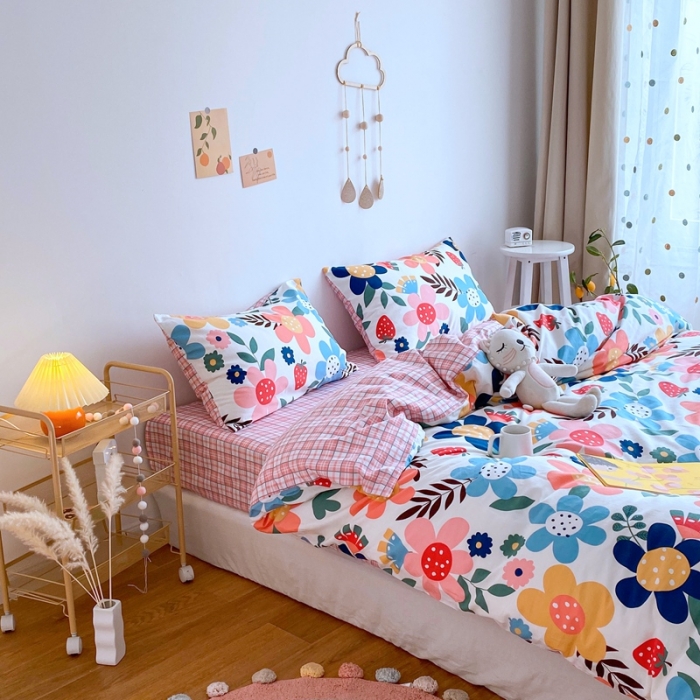 91家纺网 家纺一手货源 找家纺 星期八 2020新款全棉13070亲子四件套系列 花儿朵朵