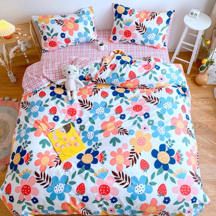 91家纺网 家纺一手货源 找家纺 星期八 2020新款全棉13070亲子四件套系列 花儿朵朵