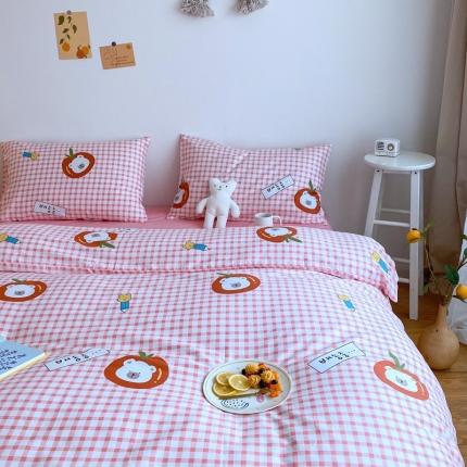 星期八 2020新款全棉13070亲子四件套系列 苹果熊