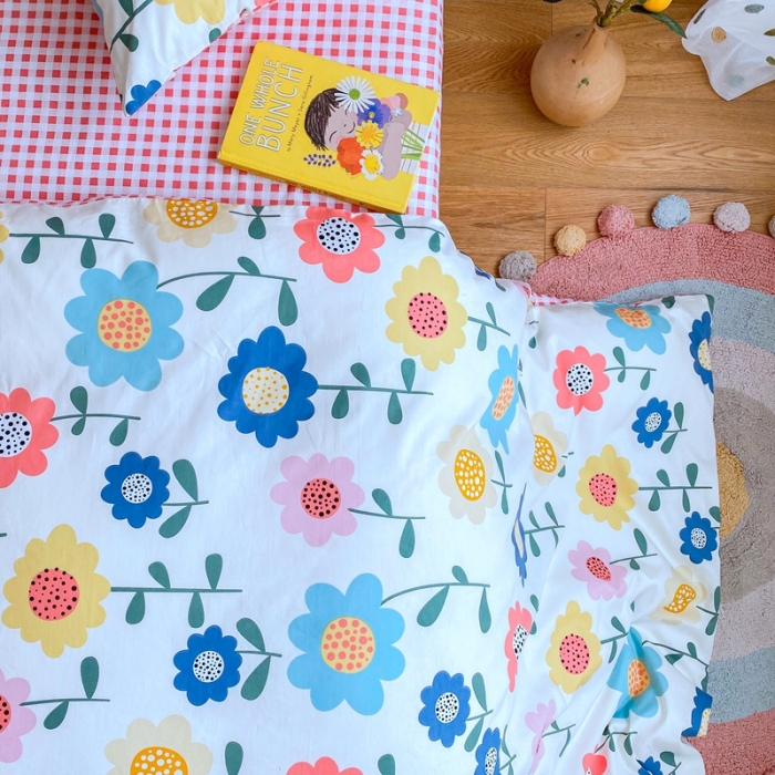 91家纺网 家纺一手货源 找家纺 星期八 2020新款全棉13070亲子四件套系列 太阳小花