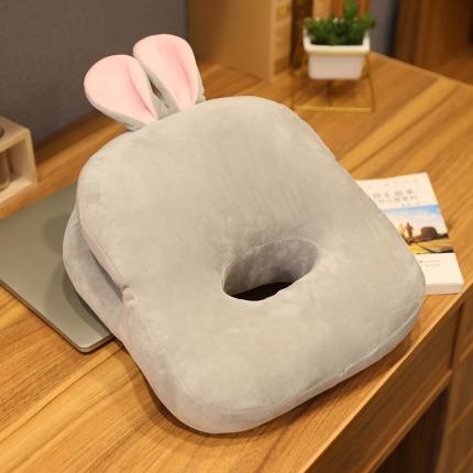 91家纺网 家纺一手货源 找家纺 （总）仟亿莱 2020新款螃蟹插手午睡枕35X28x20cm