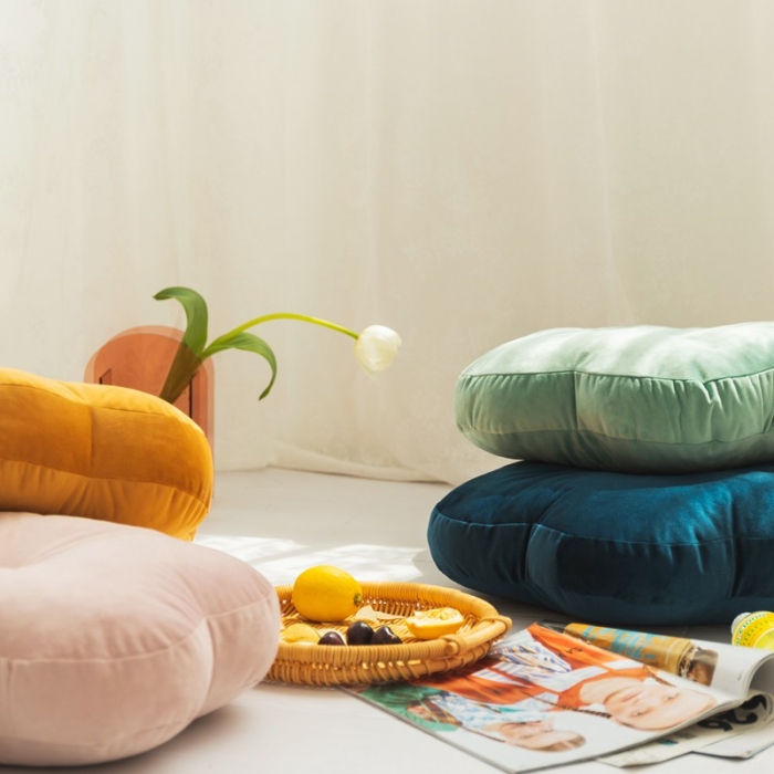 91家纺网 家纺一手货源 找家纺 （总）美茉新款小清新异型抱枕六边圆形靠垫加厚榻榻米圆形坐垫