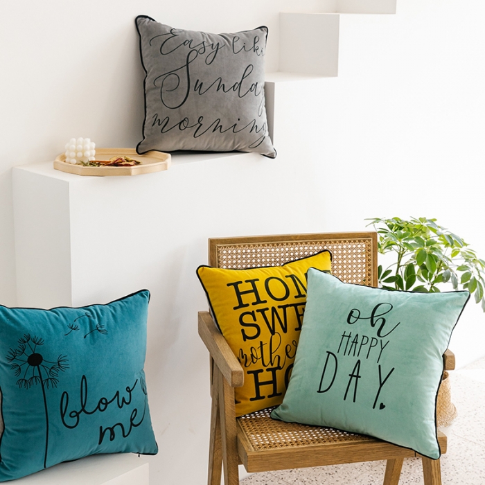 91家纺网 家纺一手货源 找家纺 美茉家居绒布双面拼色抱枕英文字母印花滚绳靠垫 sunday morning
