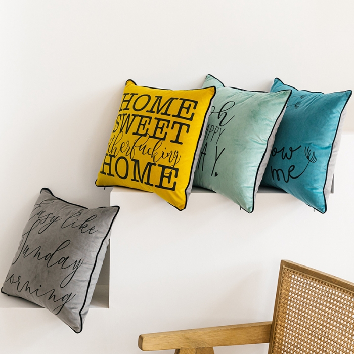 91家纺网 家纺一手货源 找家纺 美茉家居绒布双面拼色抱枕英文字母印花滚绳靠垫 sunday morning