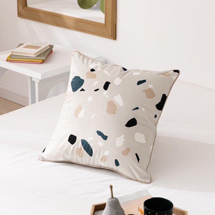 91家纺网 家纺一手货源 找家纺 美茉家居北欧水磨石印花抱枕荷兰绒数码靠垫 水磨石-咖