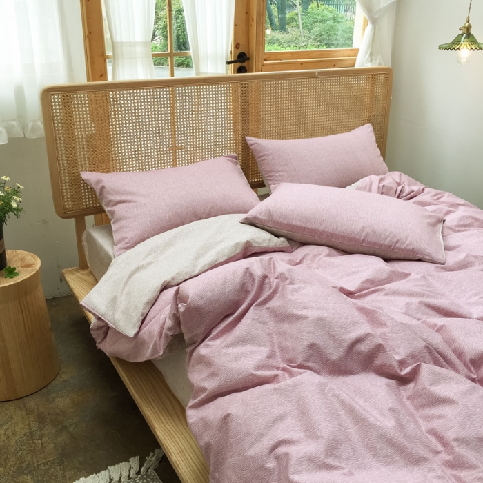 91家纺网 家纺一手货源 找家纺 雲归梦 2020新款北欧风纯色全棉四件套 纱幔-红