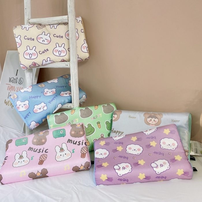 91家纺网 家纺一手货源 找家纺 伟邦枕芯2020新冰丝儿童乳胶枕44*27cmBear小绵羊