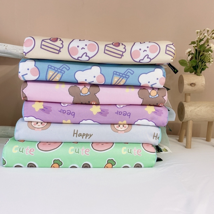 91家纺网 家纺一手货源 找家纺 伟邦枕芯2020新冰丝儿童乳胶枕44*27cmBear小绵羊