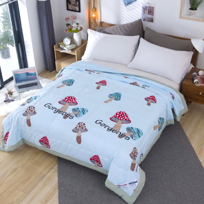 91家纺网 家纺一手货源 找家纺 一米阳光 2020新款大版水洗夏被 蘑菇