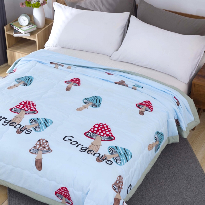 91家纺网 家纺一手货源 找家纺 一米阳光 2020新款大版水洗夏被 蘑菇