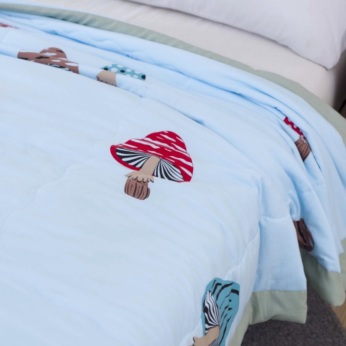 91家纺网 家纺一手货源 找家纺 一米阳光 2020新款大版水洗夏被 蘑菇