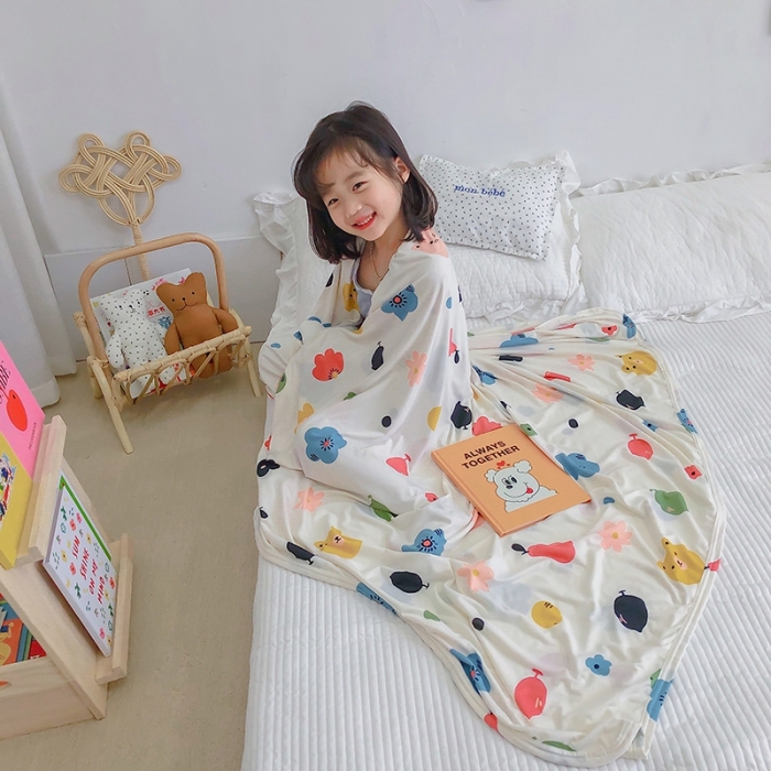 91家纺网 家纺一手货源 找家纺 星期八 2020新款ins卡通针织凉感毯 动物花花