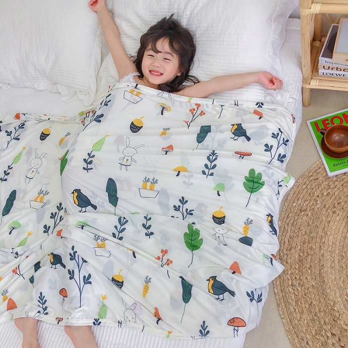 91家纺网 家纺一手货源 找家纺 星期八 2020新款ins卡通针织凉感毯 森林