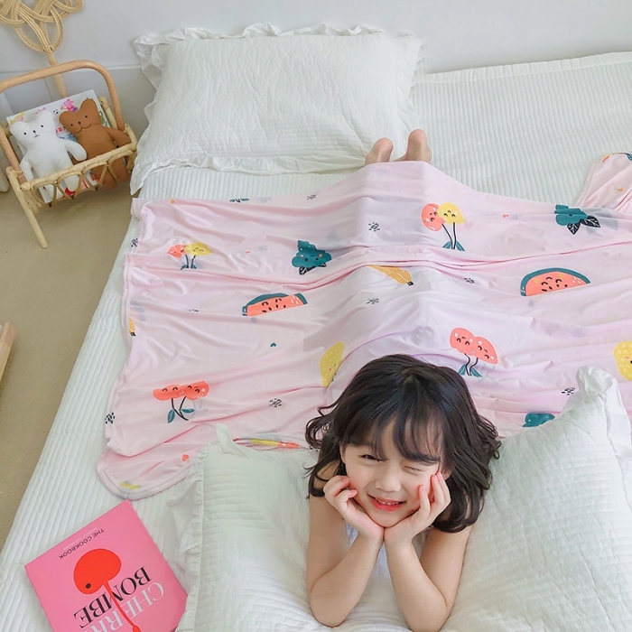 91家纺网 家纺一手货源 找家纺 星期八 2020新款ins卡通针织凉感毯 水果