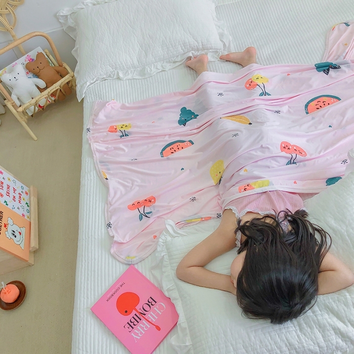 91家纺网 家纺一手货源 找家纺 星期八 2020新款ins卡通针织凉感毯 水果