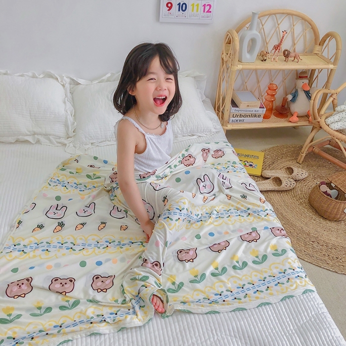 91家纺网 家纺一手货源 找家纺 星期八 2020新款ins卡通针织凉感毯 兔宝宝