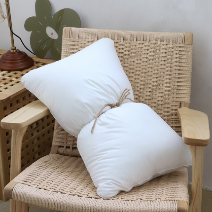 91家纺网 家纺一手货源 找家纺 2020新款纯棉面料枕芯酒店 全棉单边简约护颈单人枕头