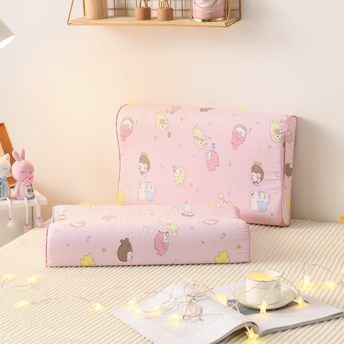 91家纺网 家纺一手货源 找家纺 萌番宝 2020新款纯棉立体学生天然乳胶枕50*30cm 粉小娃