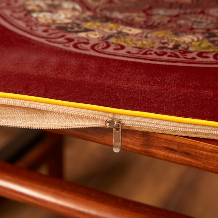 91家纺网 家纺一手货源 找家纺 北辰 2020新款绒布印花新中式坐垫红木沙发垫 五龙团-祥红