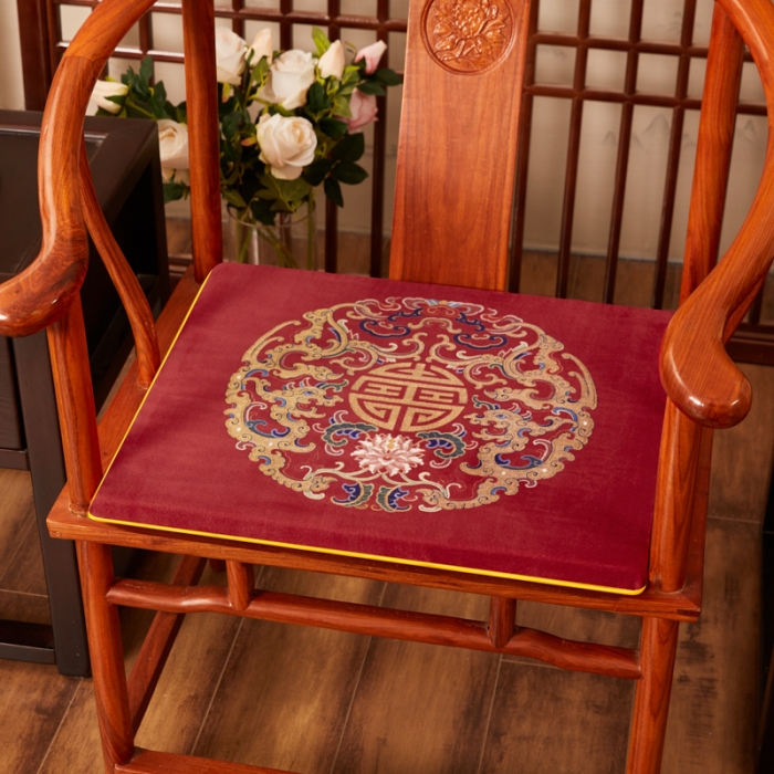 91家纺网 家纺一手货源 找家纺 北辰 2020新款绒布印花新中式坐垫红木沙发垫 绒布-吉祥红