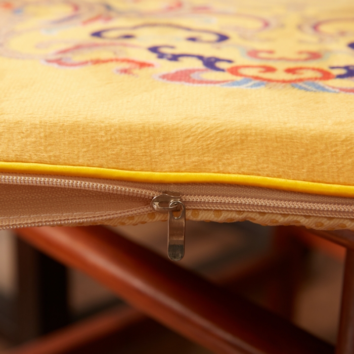 91家纺网 家纺一手货源 找家纺 北辰 2020新款绒布印花新中式坐垫红木沙发垫 绒布-吉祥黄