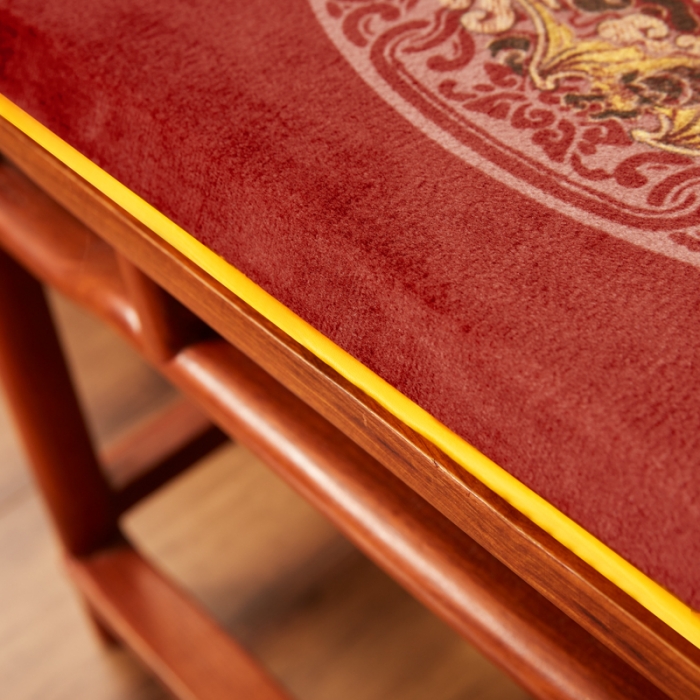 91家纺网 家纺一手货源 找家纺 北辰 2020新款绒布印花新中式坐垫红木沙发垫 五龙团-祥红