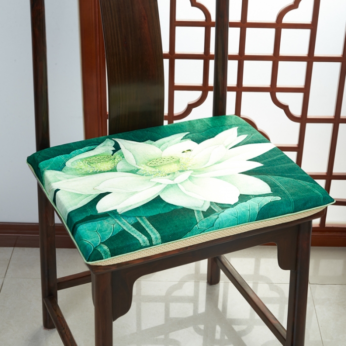 91家纺网 家纺一手货源 找家纺 北辰 2020新款麻布印花新中式坐垫红木沙发垫 白莲