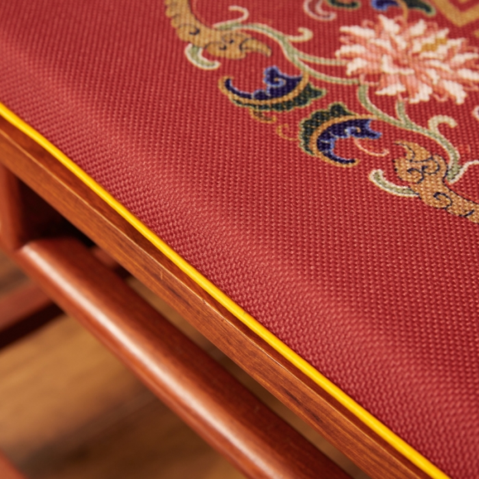 91家纺网 家纺一手货源 找家纺 北辰 2020新款麻布印花新中式坐垫红木沙发垫 吉祥-红