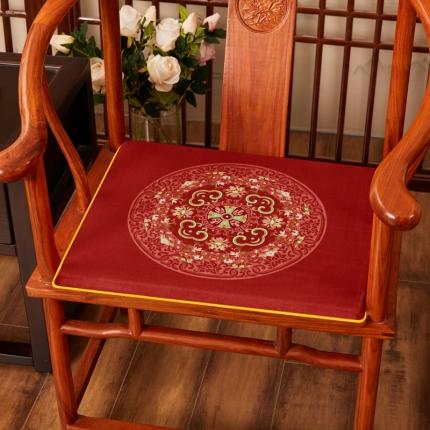 91家纺网 家纺一手货源 找家纺 北辰 绒布印花新中式坐垫红木沙发垫花团锦簇系列 花团锦簇-红