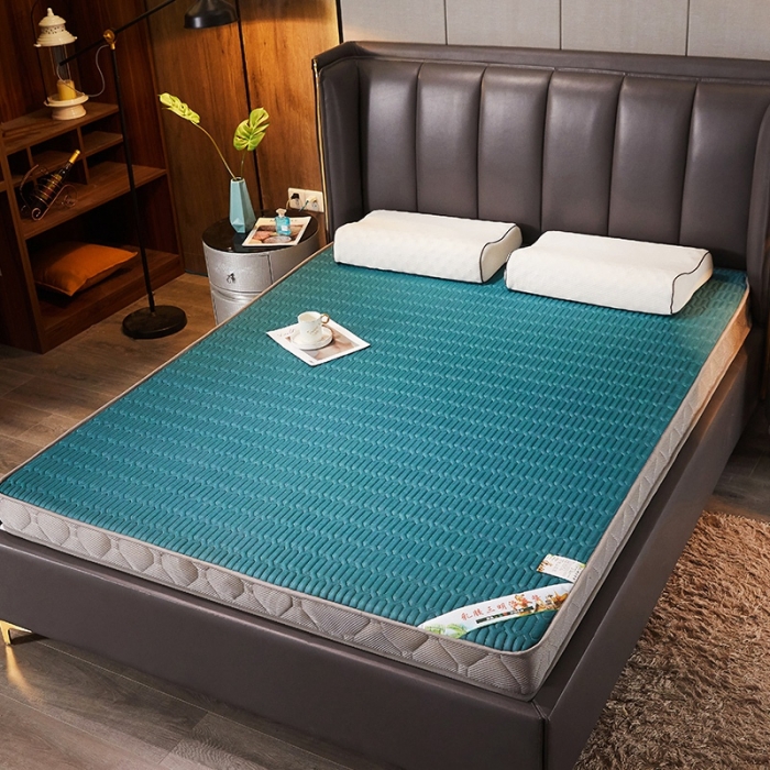 91家纺网 家纺一手货源 找家纺 欣罗兰垫业 2022新款床垫 墨绿