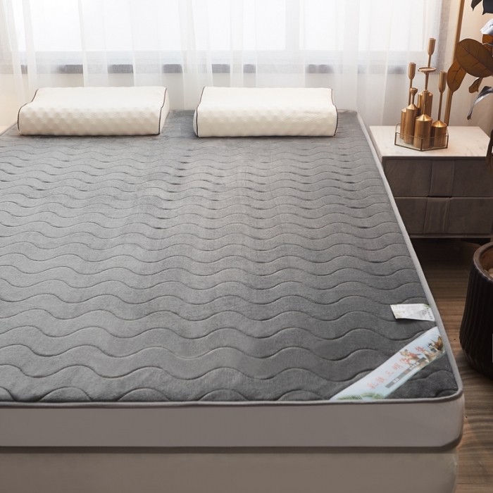 91家纺网 家纺一手货源 找家纺 欣罗兰垫业 2022新款床垫 法莱绒灰色