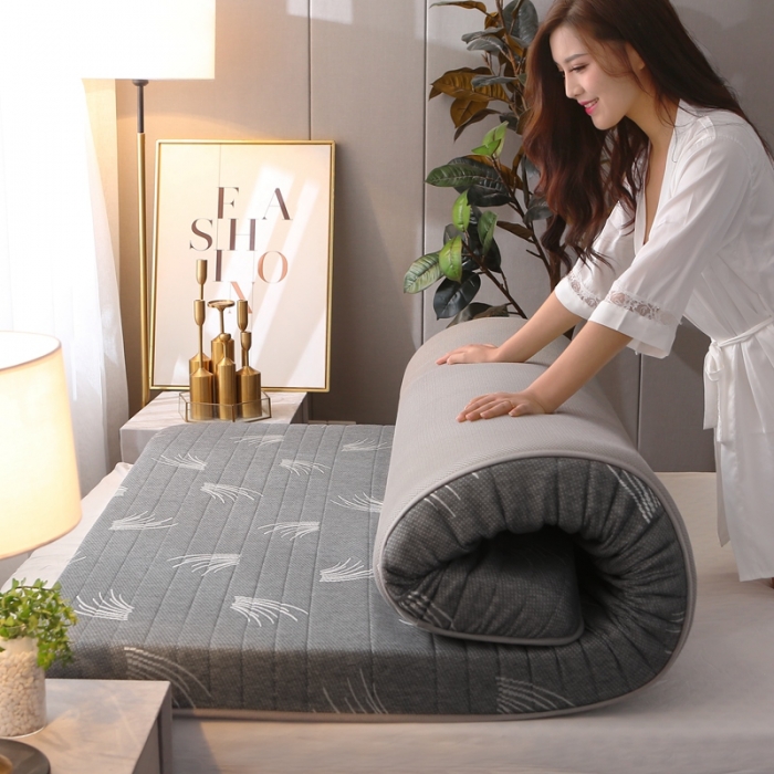 91家纺网 家纺一手货源 找家纺 欣罗兰垫业 2022新款床垫 繁茂灰