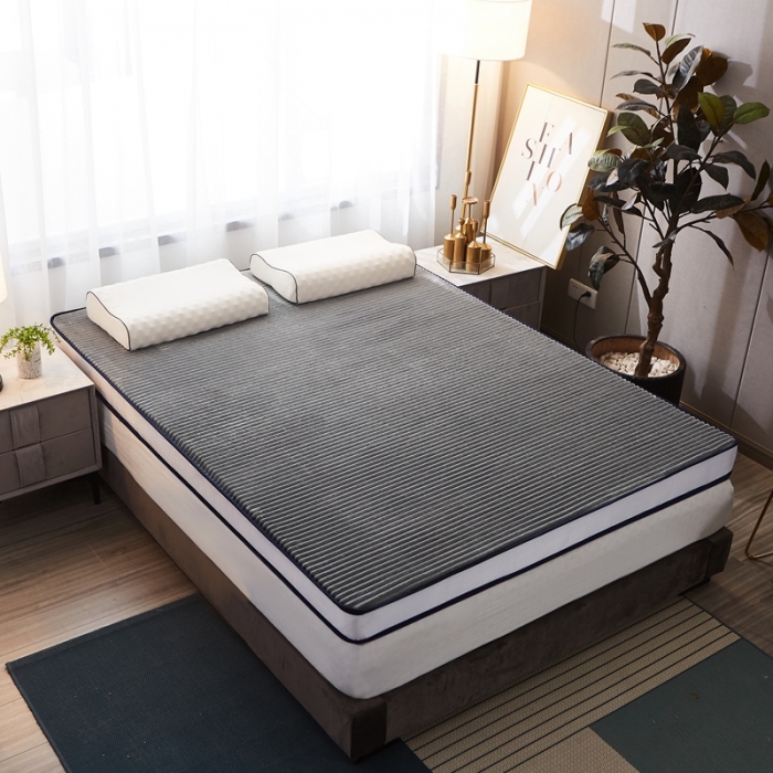 91家纺网 家纺一手货源 找家纺 欣罗兰垫业 2022新款床垫 魔法绒灰色