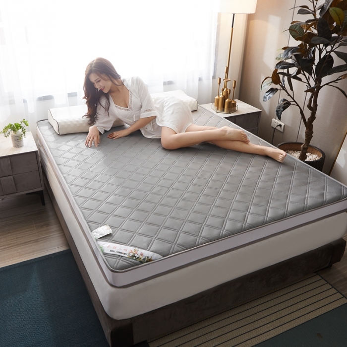 91家纺网 家纺一手货源 找家纺 欣罗兰垫业 2022新款床垫 斜纹灰