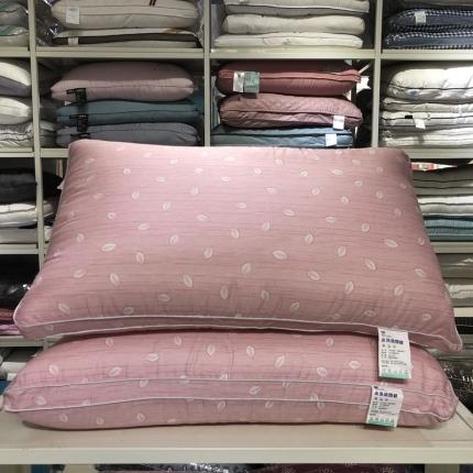 91家纺网 家纺一手货源 找家纺 （总）剑桥枕业 热熔单人舒适立体磨毛印花枕芯树叶系列三色