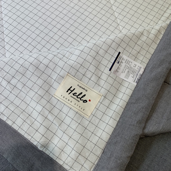 91家纺网 家纺一手货源 找家纺 久典家居 2020新款色织水洗棉夏被 白格