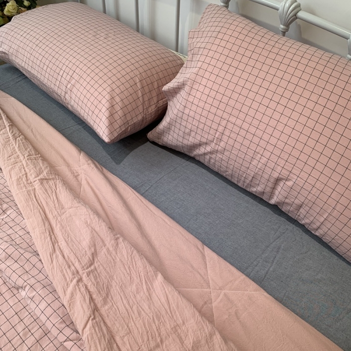 91家纺网 家纺一手货源 找家纺 久典家居 2020新款色织水洗棉夏被 粉格