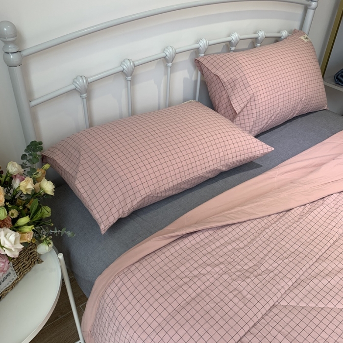 91家纺网 家纺一手货源 找家纺 久典家居 2020新款色织水洗棉夏被 粉格