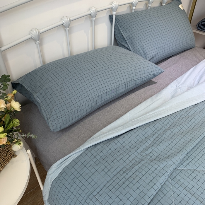 91家纺网 家纺一手货源 找家纺 久典家居 2020新款色织水洗棉夏被 蓝格