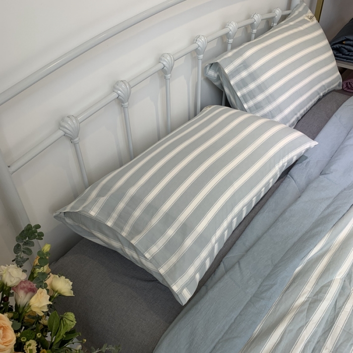 91家纺网 家纺一手货源 找家纺 久典家居 2020新款色织水洗棉夏被 蓝条