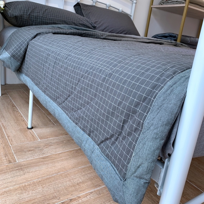 91家纺网 家纺一手货源 找家纺 久典家居 2020新款色织水洗棉夏被 深灰格（B版深灰）